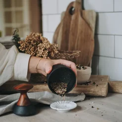 CRUSHGRIND Kiruna Morter Støpejern/Akasia Clearance