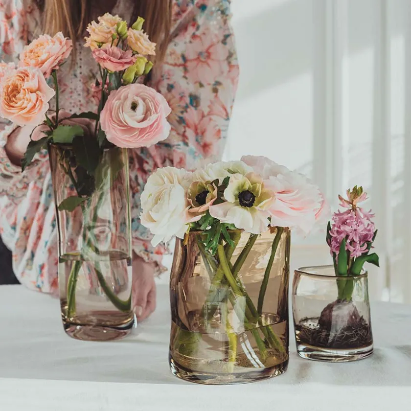 HADELAND GLASSVERK Sine Tulipanvase 20,5x16cm Kakao Best