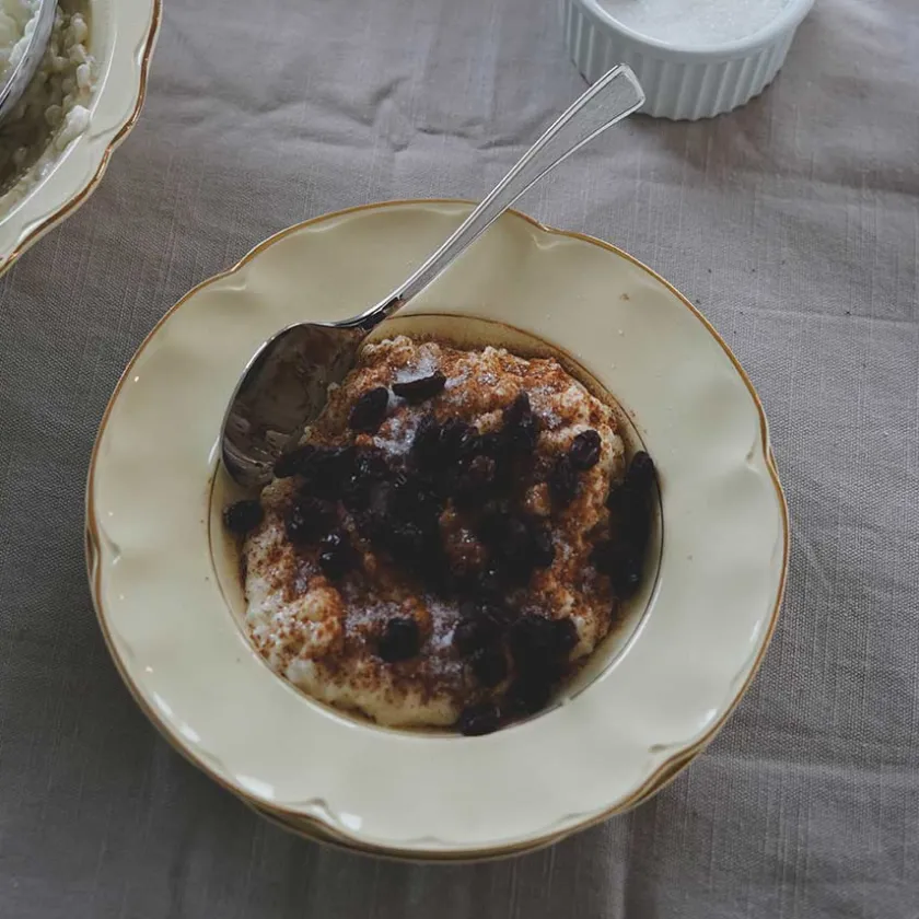 HARDANGER BESTIKK Ramona Grøtsett New