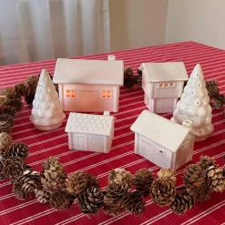 PORSGRUNDS PORSELÆNSFABRIK Jul på Tunet Tre 13cm Discount