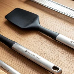 Lifetime Brands Europe ltd Masterclass Soft Grip Skje 30cm Rustfritt Stål Hot