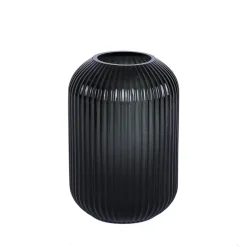 NOVA Edge Vase m/riller Sort 22cm Outlet