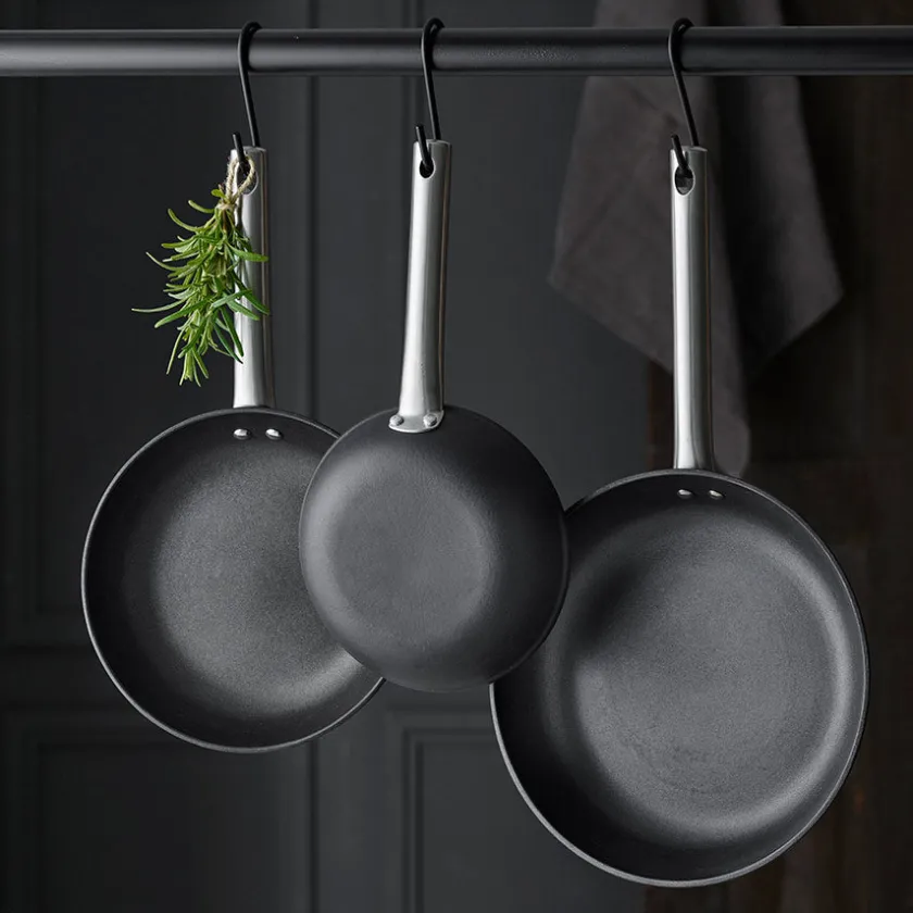 PILLIVUYT GOURMET Garonne Stekepanne Lett Støpejern Non-Stick 28cm Outlet