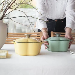 SEASONS Easter Collection Støpejernsgryte Blomst 1.9L 30cm Gul Best