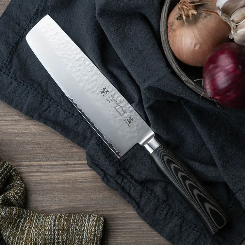 TAMAHAGANE San Tsubame Grønnsakskniv 18cm Hot